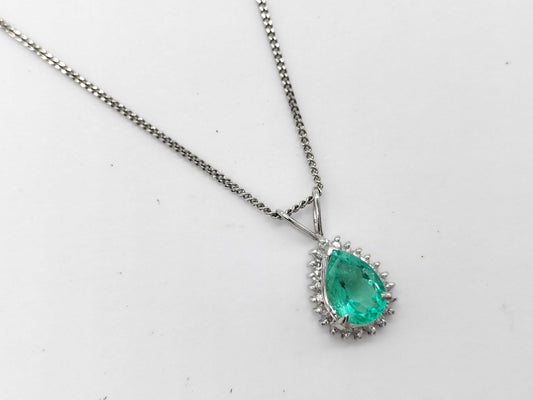 Emerald and Diamond Pt900/Pt850 5.0g Necklace 