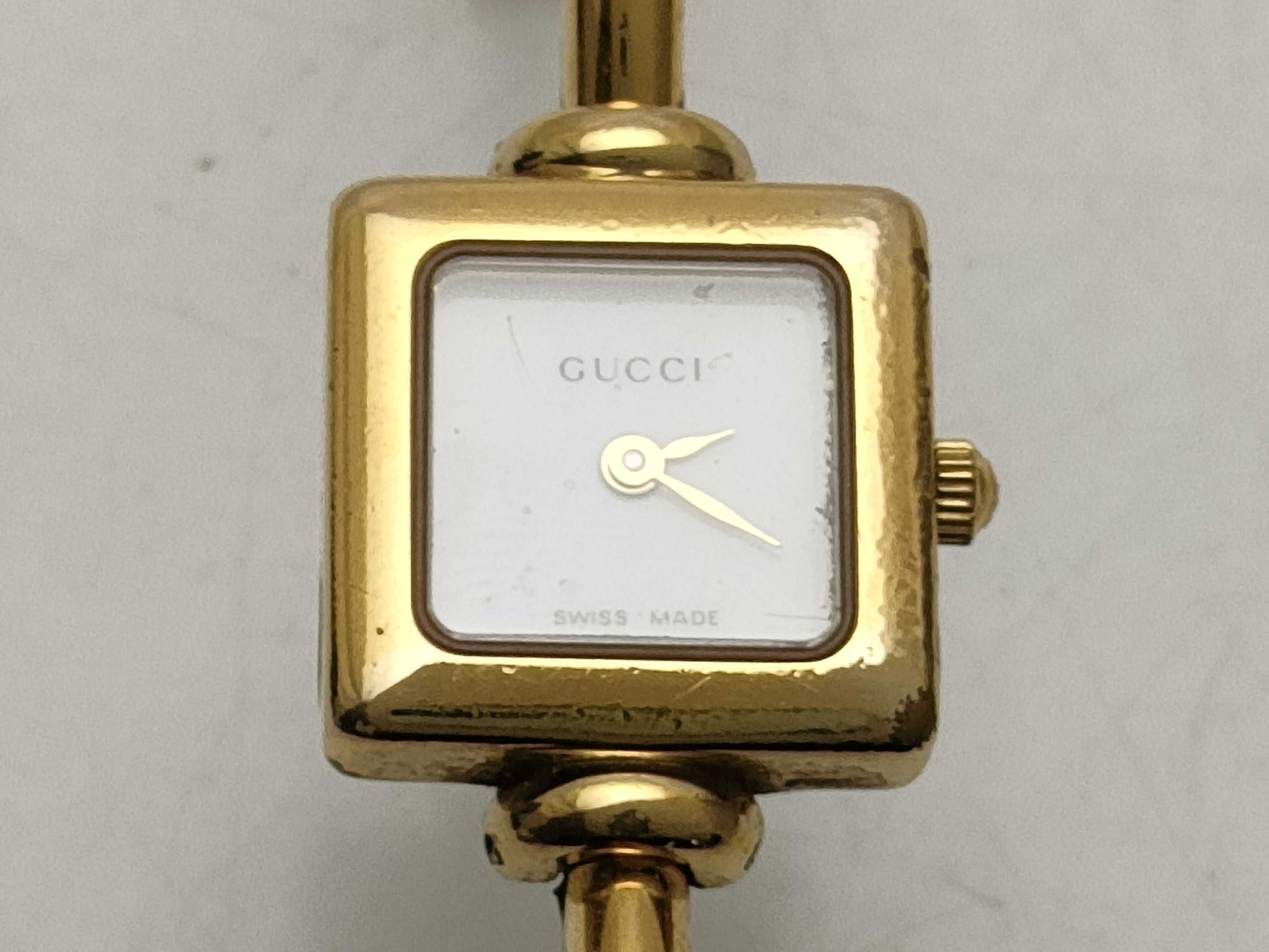 GUCCI 1900L Women's Watch