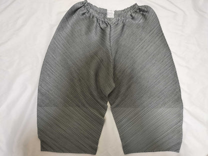 ISSEY MIYAKE Pleats Please Pants Gray