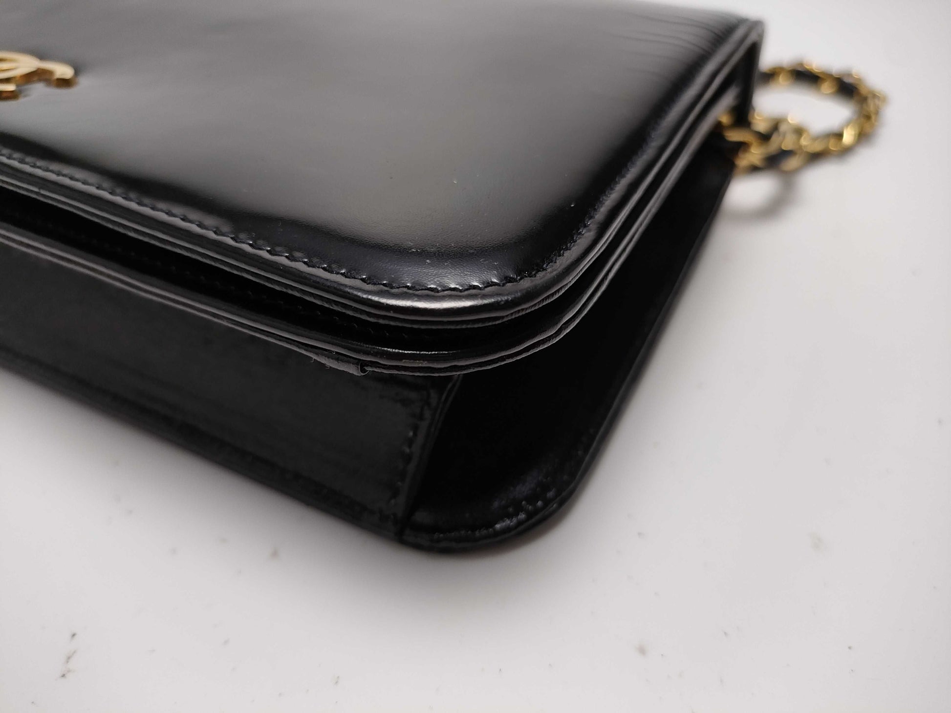 CHANEL Enamel Chain Shoulder Bag