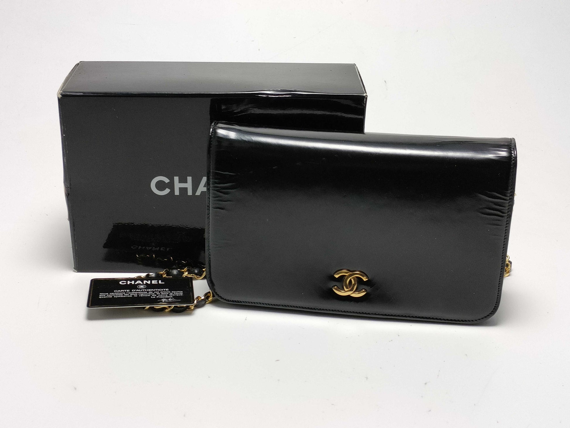 CHANEL Enamel Chain Shoulder Bag