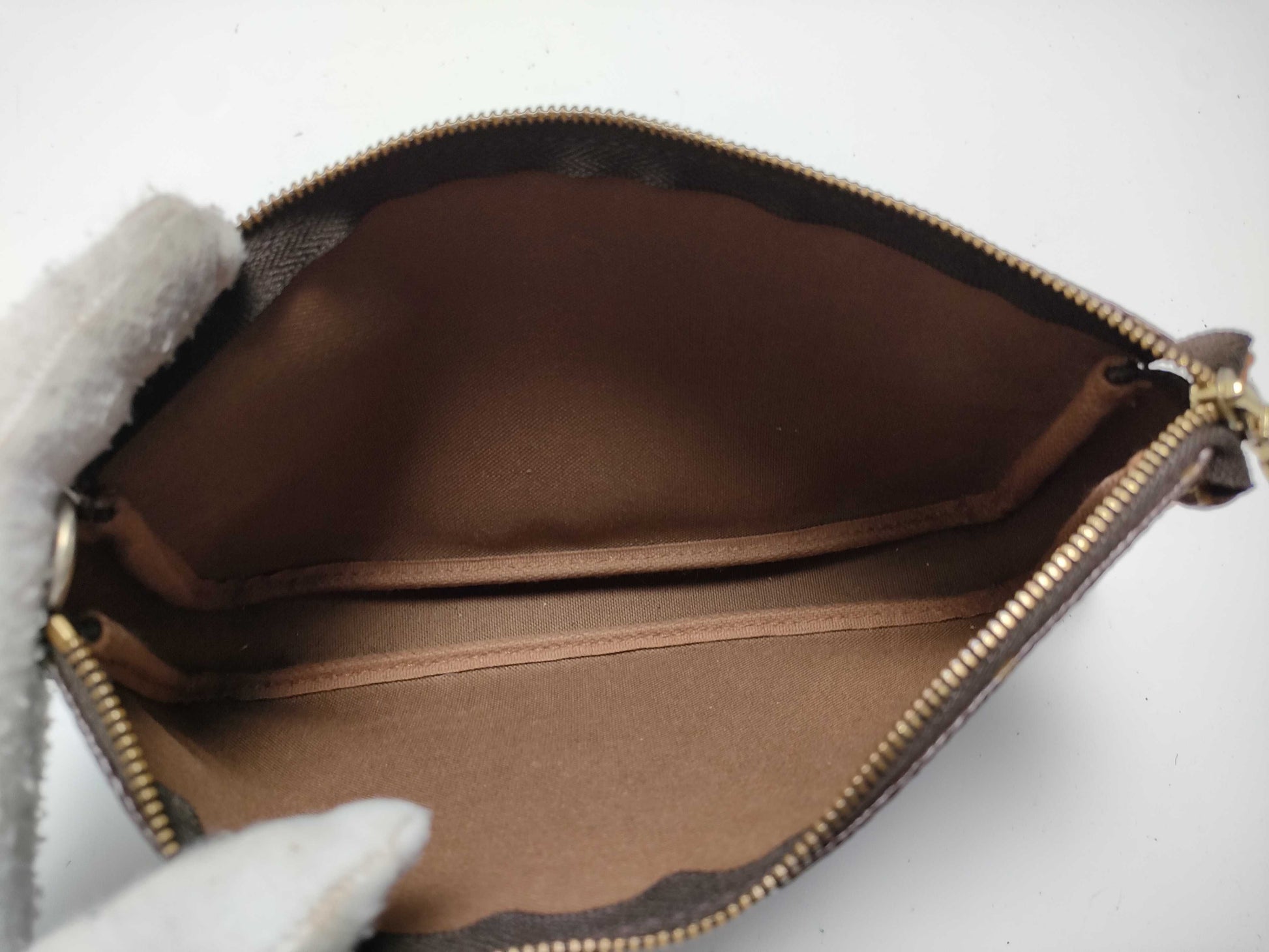 LOUIS VUITTON Monogram M40712 Pochette Accessoires Handbag 