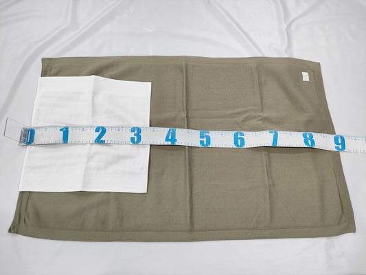 (10463_0046) HERMES Blanket & Towel Set & Other Accessories (Precious Metals)