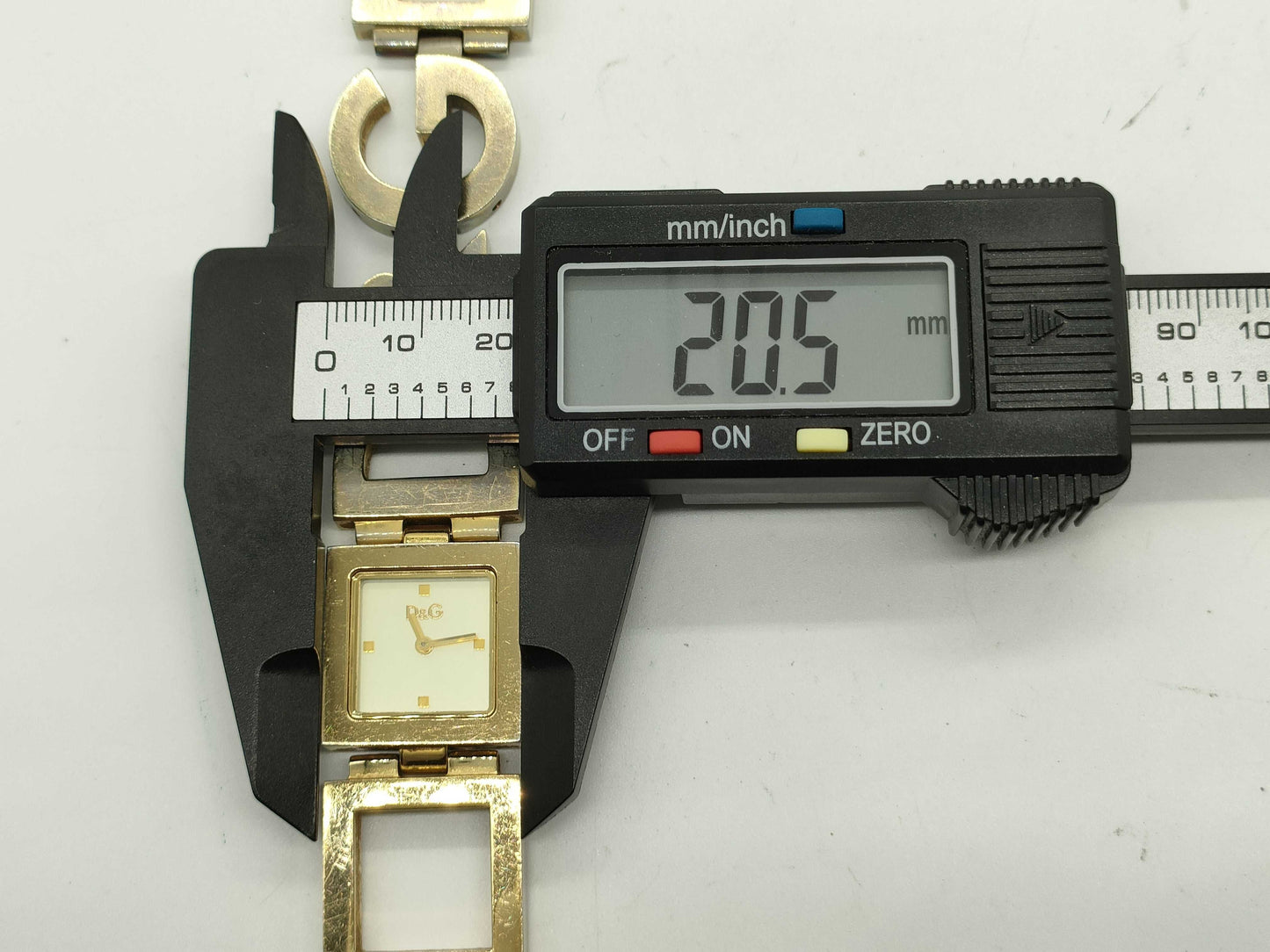 DOLCE & GABBANA Quartz Unmoving Women's Watch