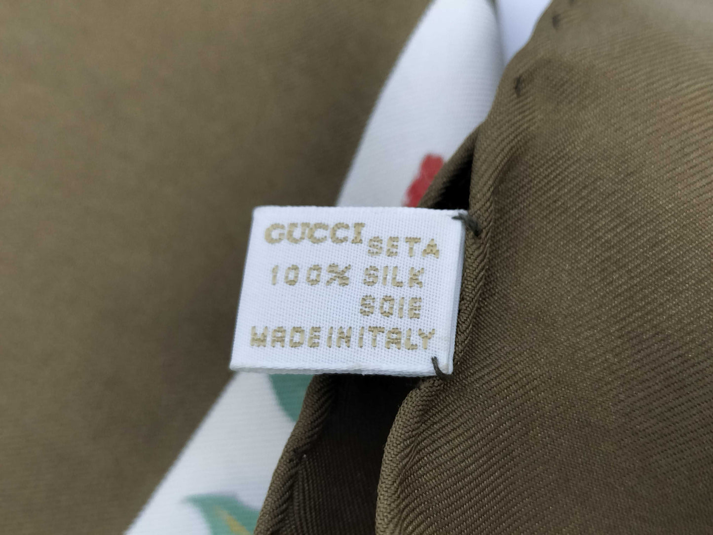 (10463_0058) GUCCI Animal Scarf