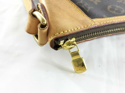 LOUIS VUITTON Monogram M56390 Odeon PM Shoulder Bag