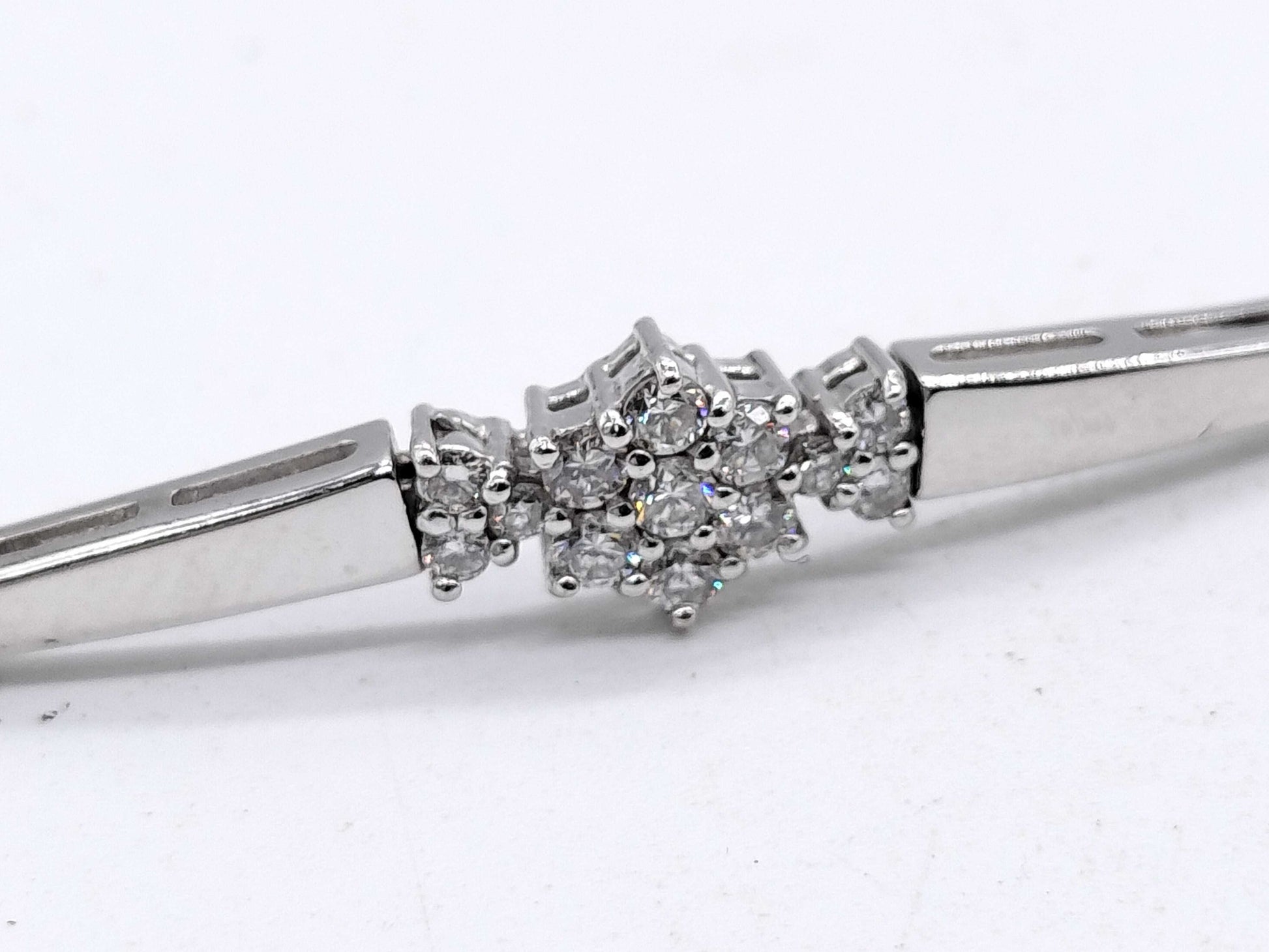 D0.18ct K18WG 6.7g Bracelet/Bangle 