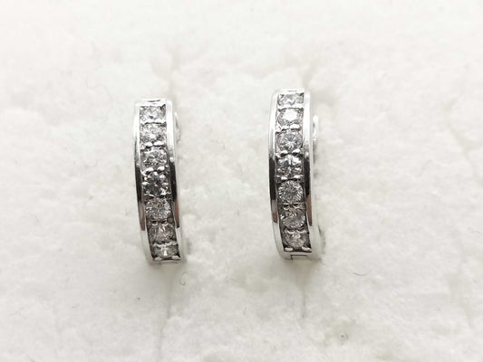 D0.14ct/0.14ct K18WG 2.3g Earrings 