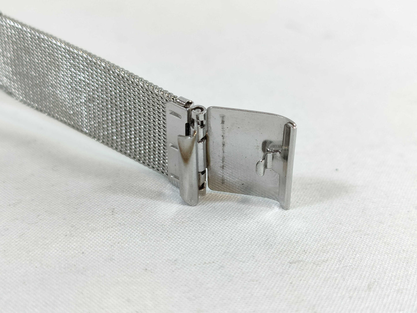 LONGINES 63 11 18 Round Watch, Unmoving, Boys' Watch