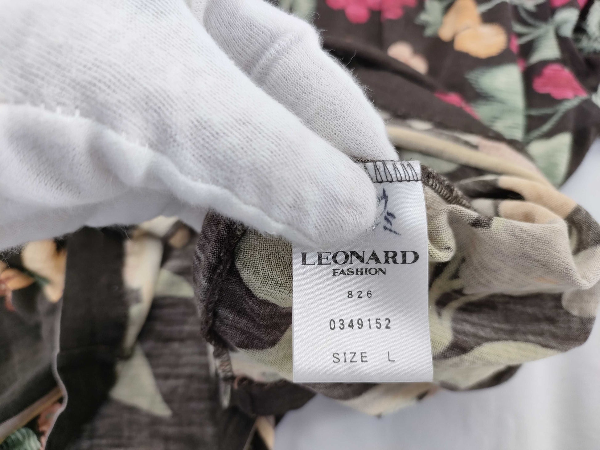 LEONARD Tops Tops