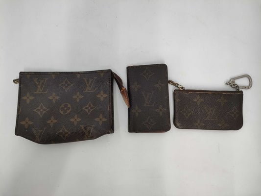 (10463_0036) LOUIS VUITTON Monogram 3-piece set of accessories Other accessories