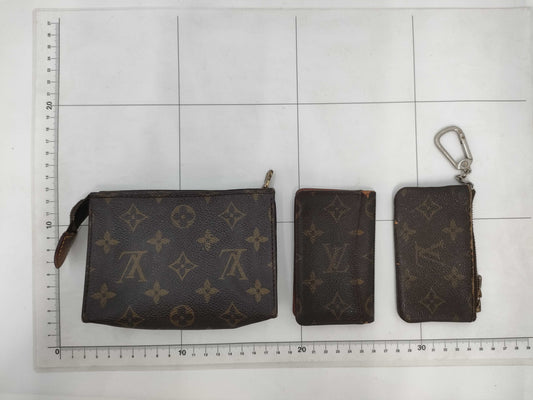 (10463_0036) LOUIS VUITTON Monogram 3-piece set of accessories Other accessories