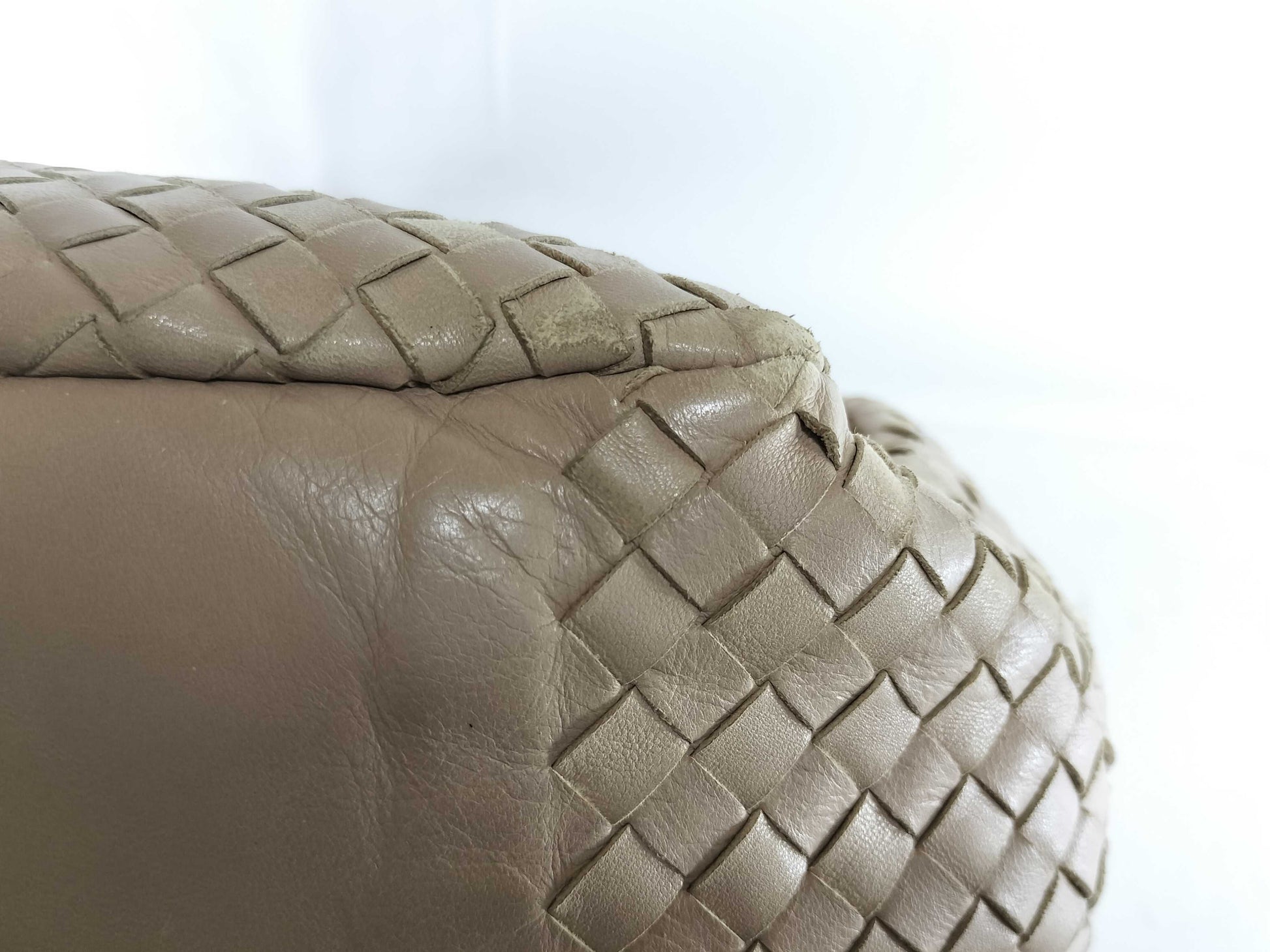 BOTTEGA VENETA Intrecciato Campana Hobo Shoulder Bag