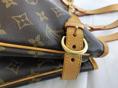 LOUIS VUITTON Monogram M51154 Batignolles Horizontal Tote Bag