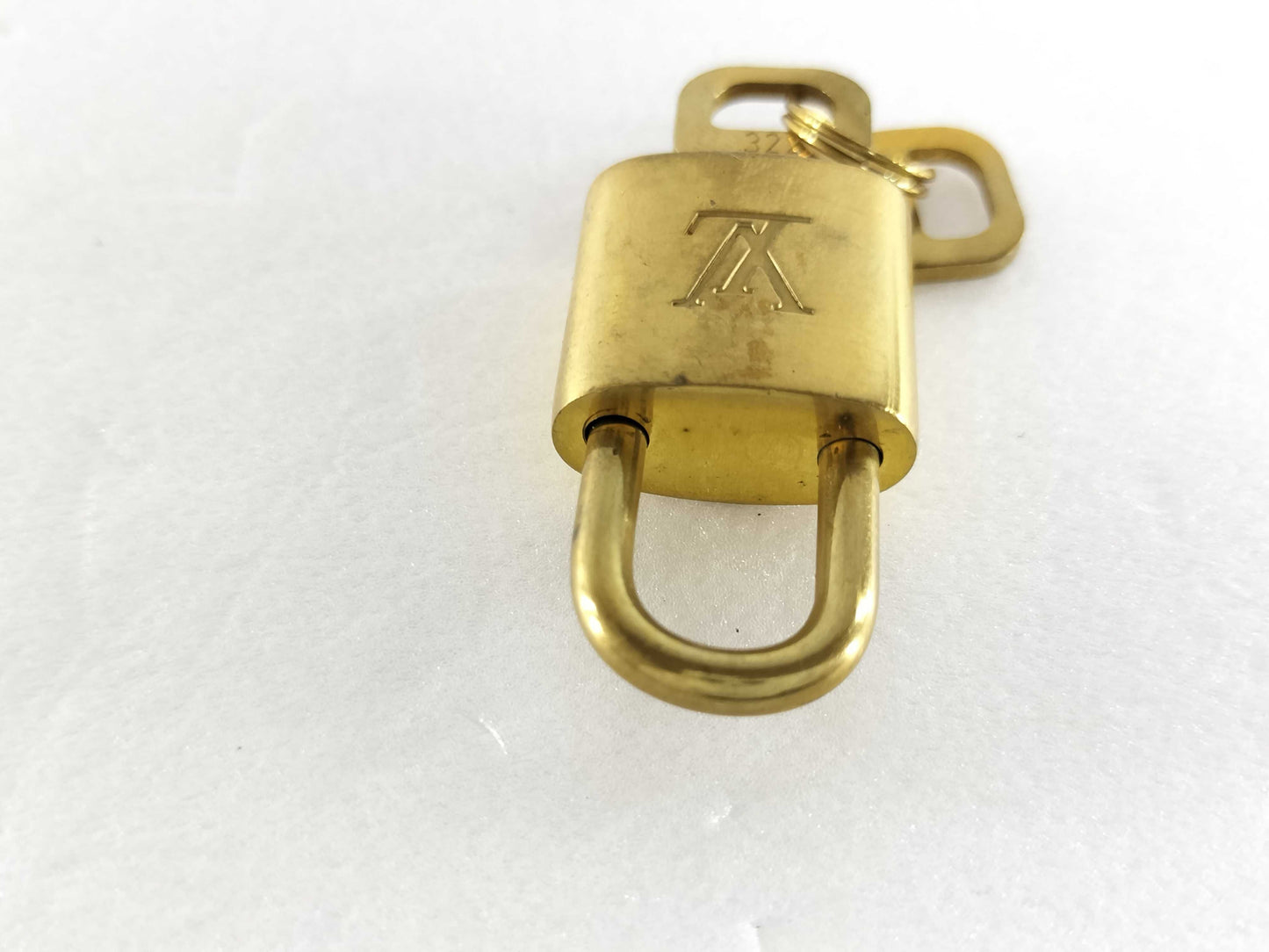 LOUIS VUITTON Padlock *6 Other accessories
