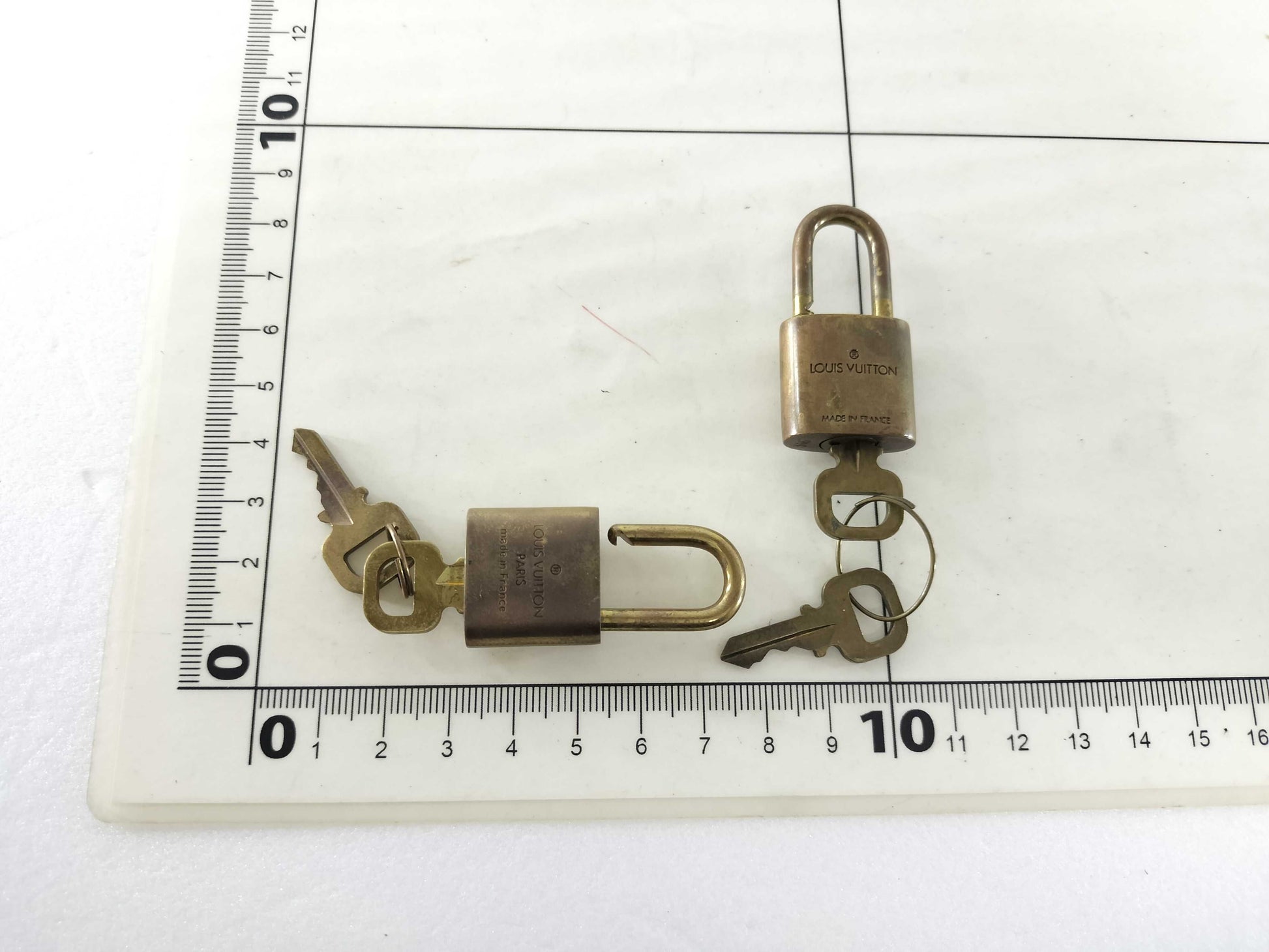 LOUIS VUITTON Padlock *6 Other accessories