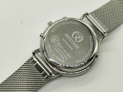 RHYTHM W004-RXXZ Smartwatch, Unused, Boys' Watch