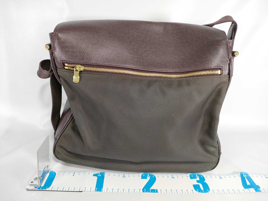 LOUIS VUITTON Taiga Victor M30146 Shoulder Bag