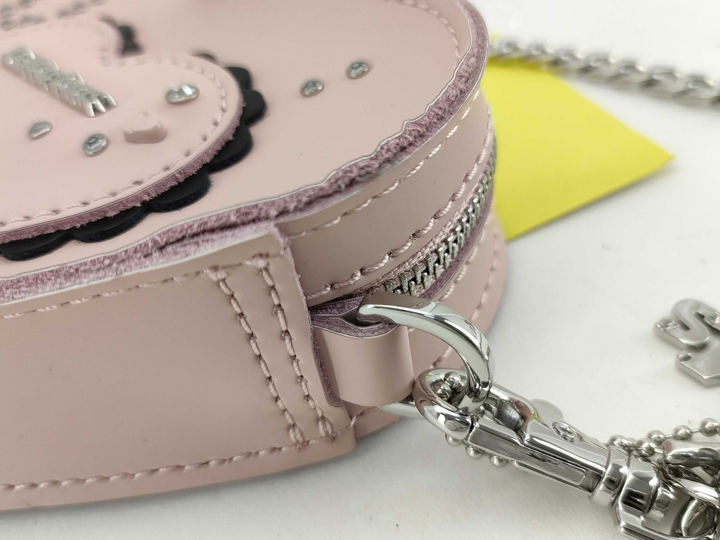 Dr. Martens Micro Heart Shoulder Bag