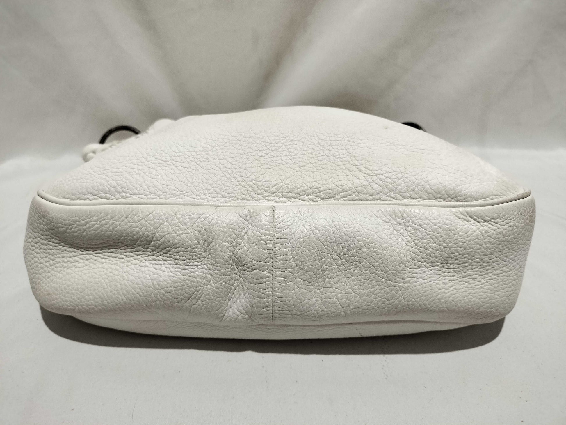 BOTTEGA VENETA Intrecciato One-Shoulder White Shoulder Bag