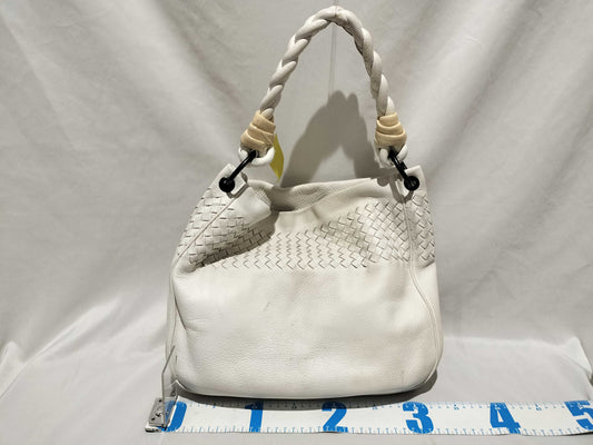 BOTTEGA VENETA Intrecciato One-Shoulder White Shoulder Bag