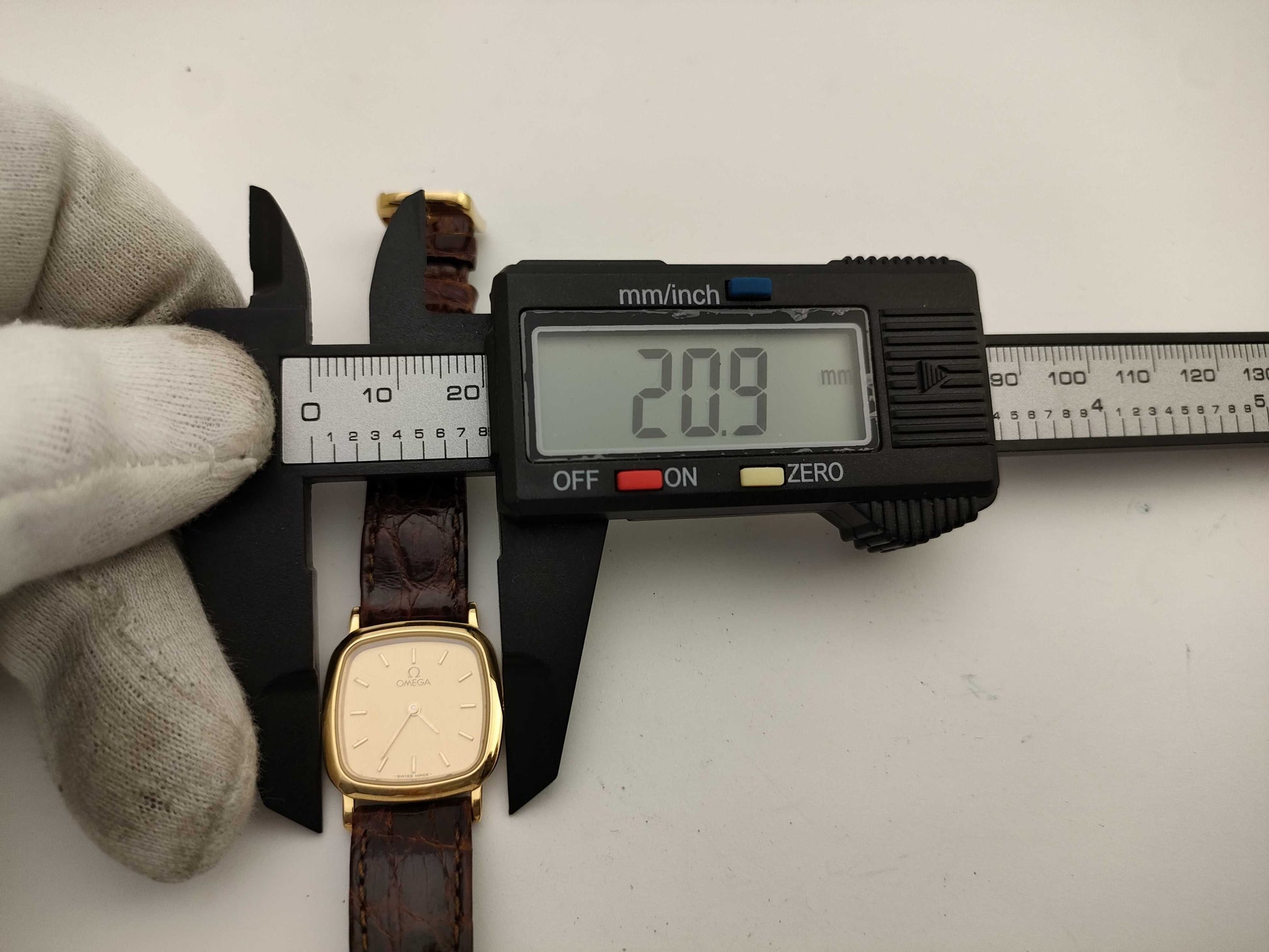 OMEGA Devil Square Ladies' Watch