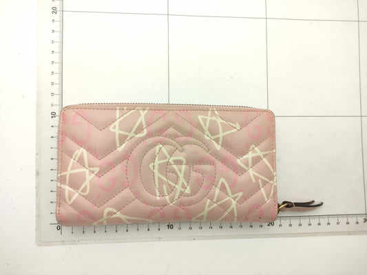 GUCCI Pink Long Wallet with GG Marmont Star Pattern