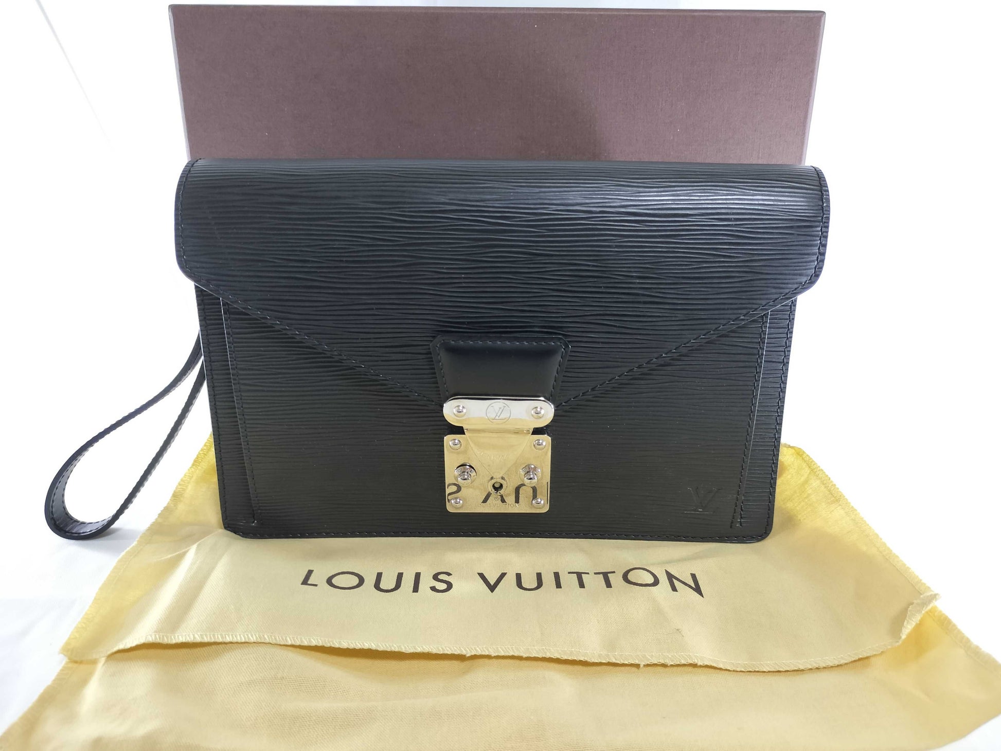 LOUIS VUITTON Epi Serie Dragonne Second Bag