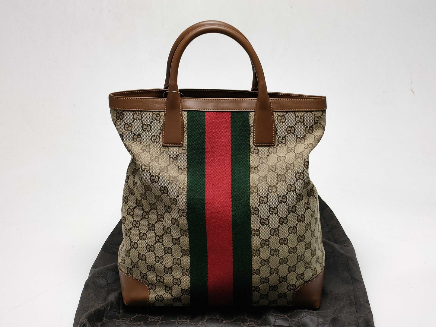 GUCCI GG Canvas 2058 002 5100 Tote Bag