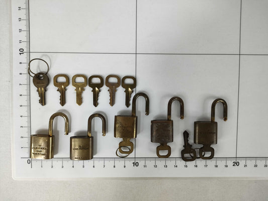 LOUIS VUITTON Padlock Set 