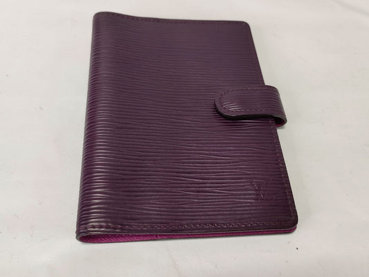 LOUIS VUITTON Epi Agenda PM Personalized Notebook Cover
