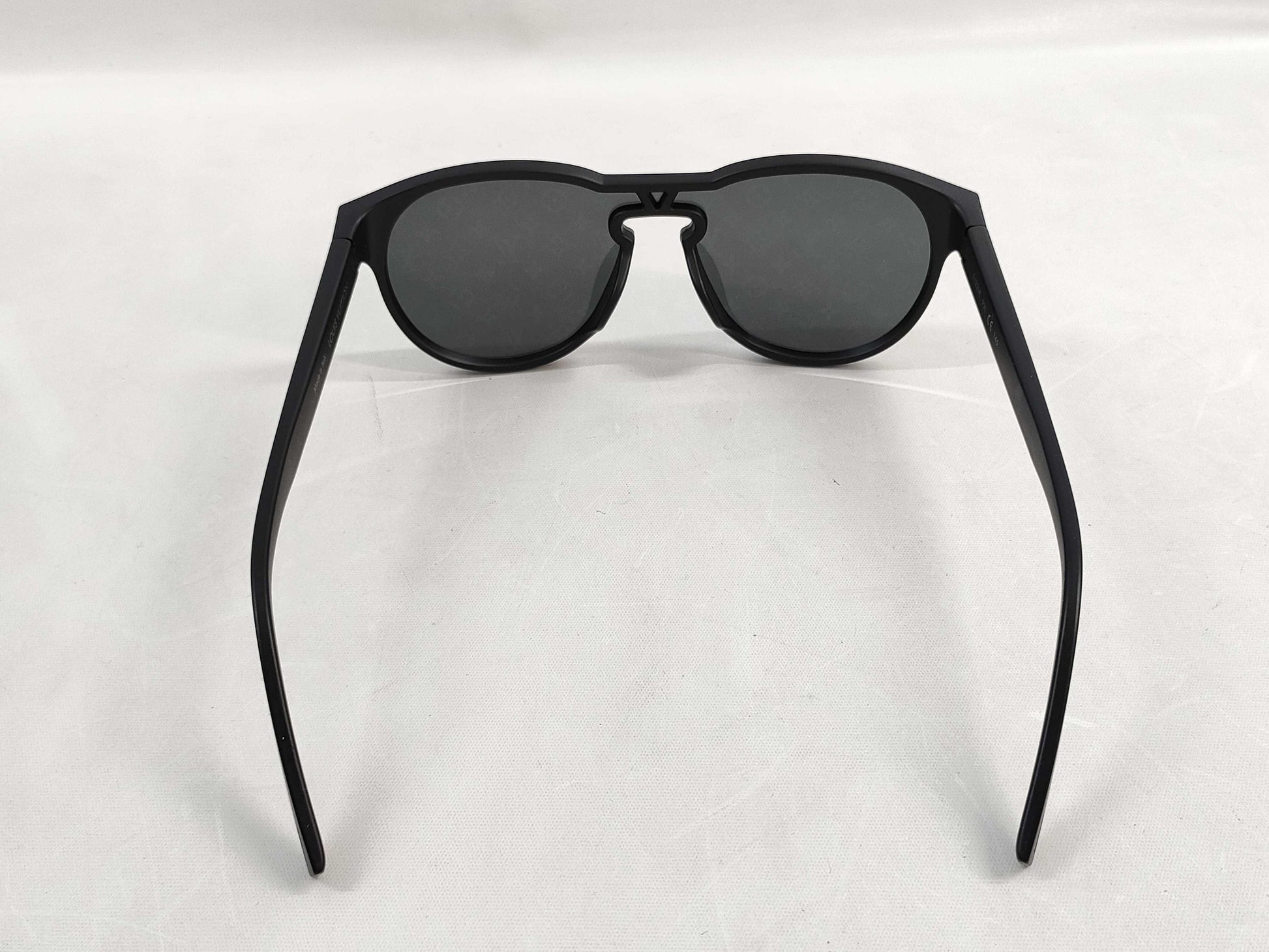 LOUIS VUITTON Z1333E Sunglasses/Glasses