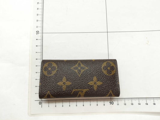 LOUIS VUITTON Monogram Key Case, 4-Ring, Personalized Key Case/Key Holder