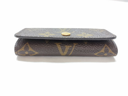 LOUIS VUITTON Monogram Key Case, 4-Ring, Personalized Key Case/Key Holder