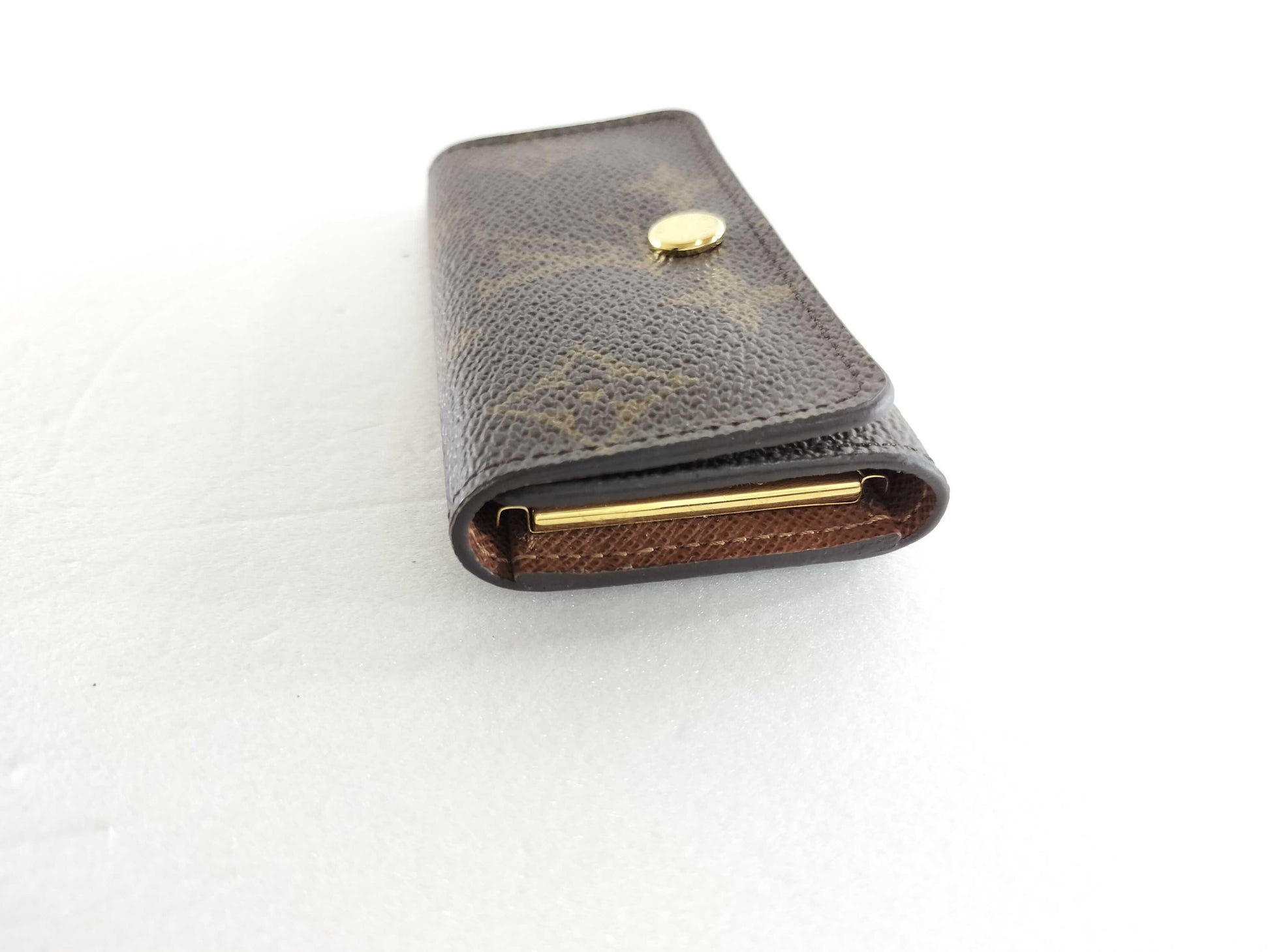 LOUIS VUITTON Monogram Key Case 4-Ring Key Case/Key Holder