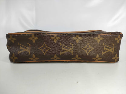 LOUIS VUITTON Monogram Compiègne 864SL Pouch