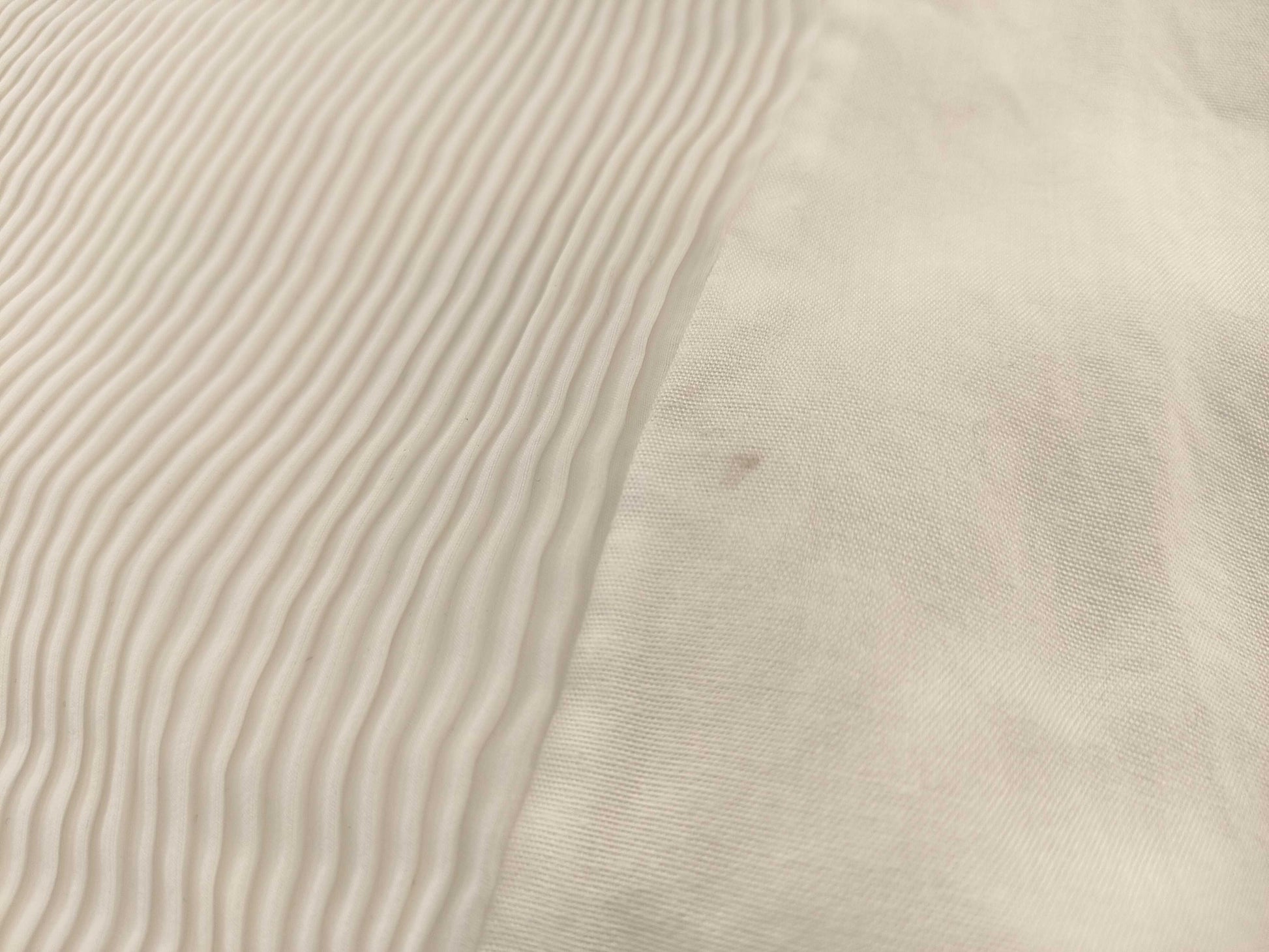 ISSEY MIYAKE Pleated White Top