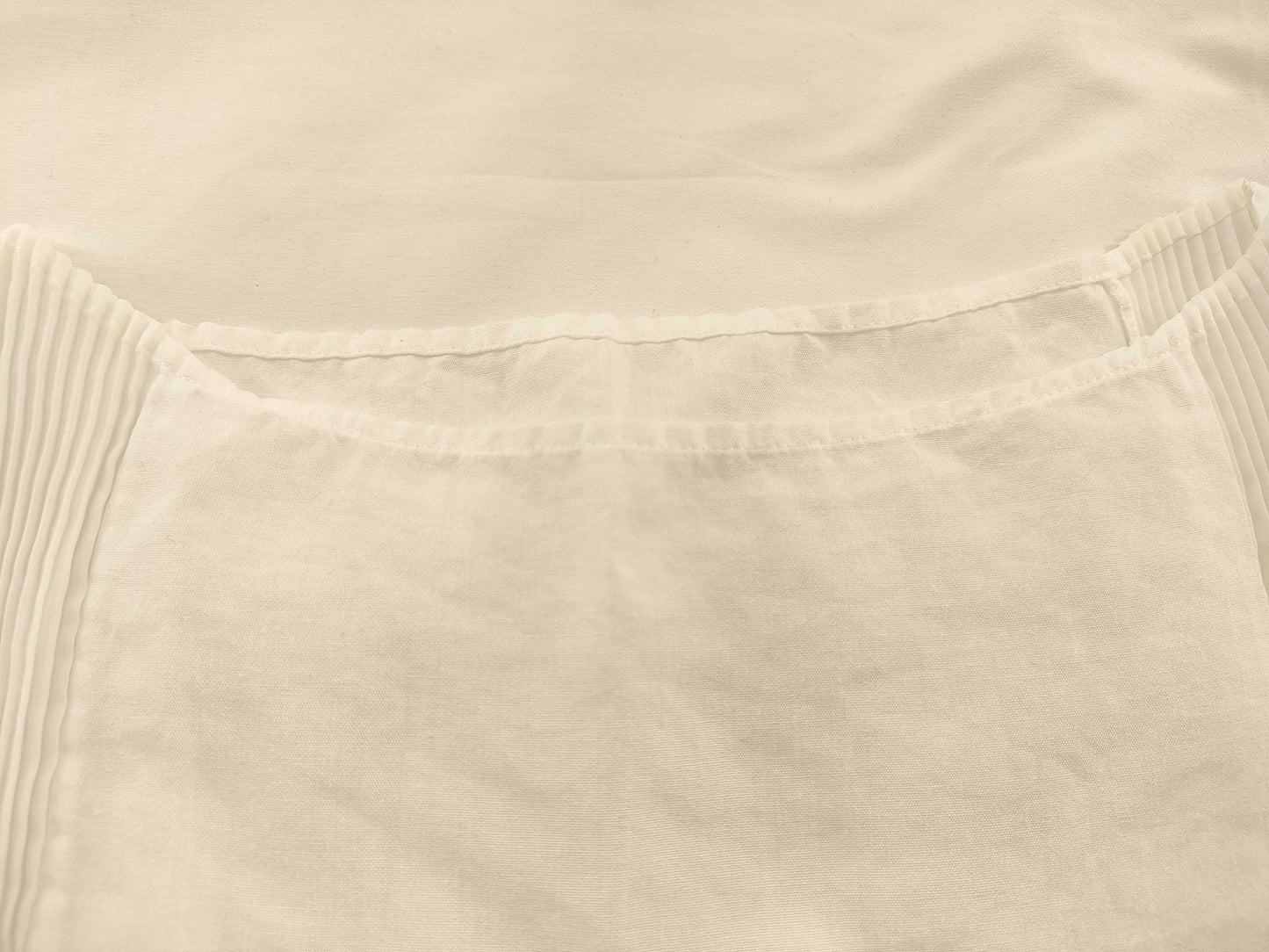 ISSEY MIYAKE Pleated White Top