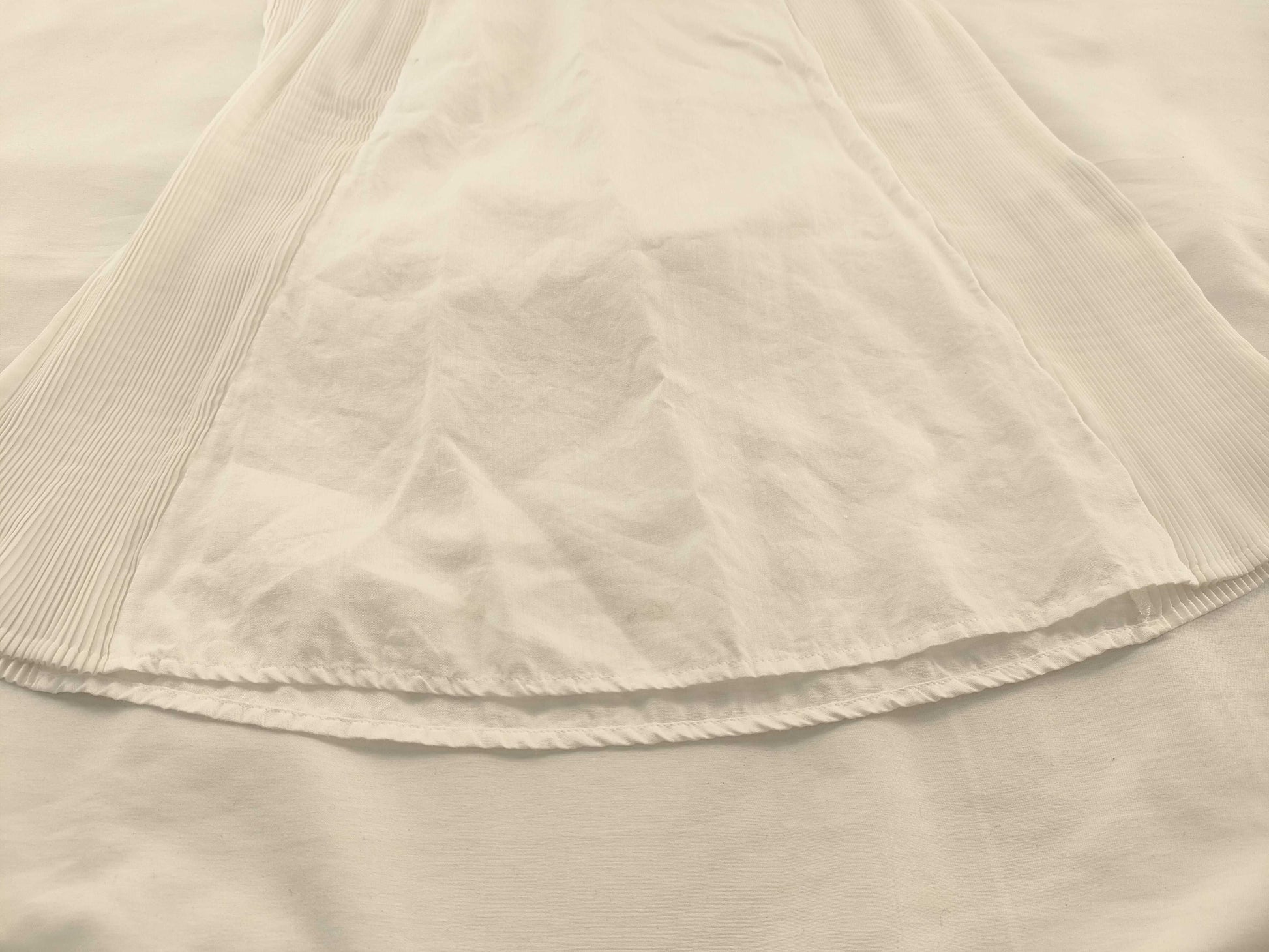 ISSEY MIYAKE Pleated White Top