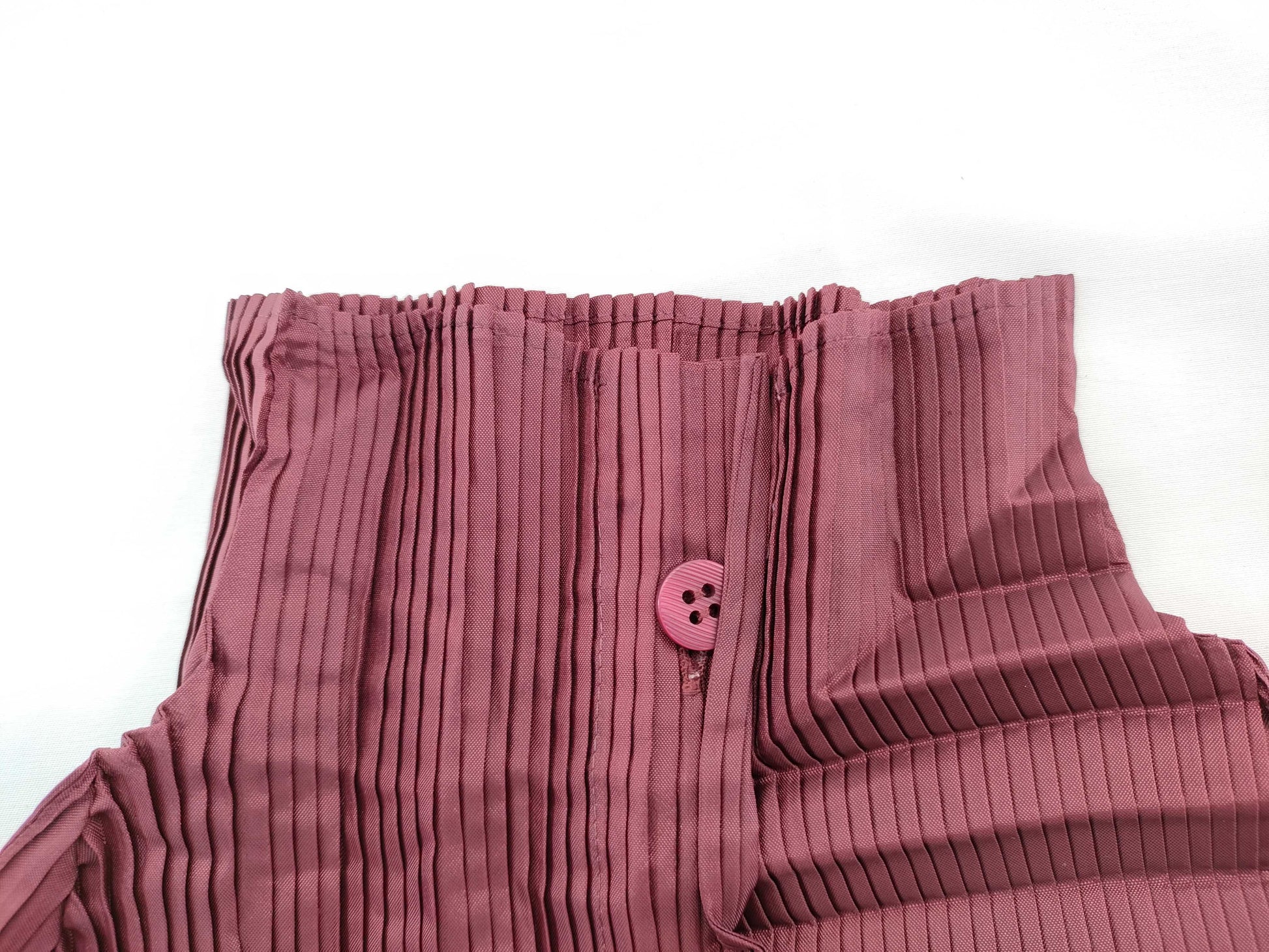 ISSEY MIYAKE Pleated Top Burgundy Top