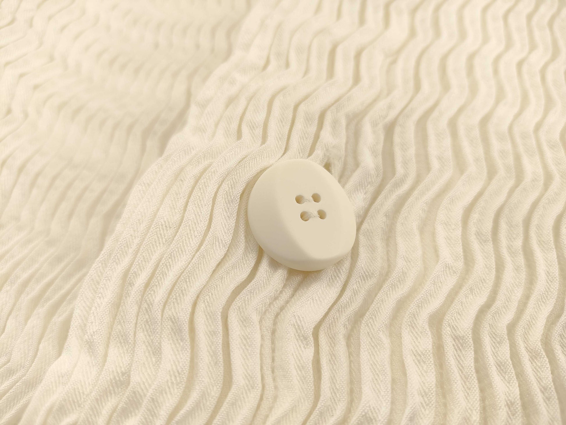 ISSEY MIYAKE Pleated Cardigan White Cardigan