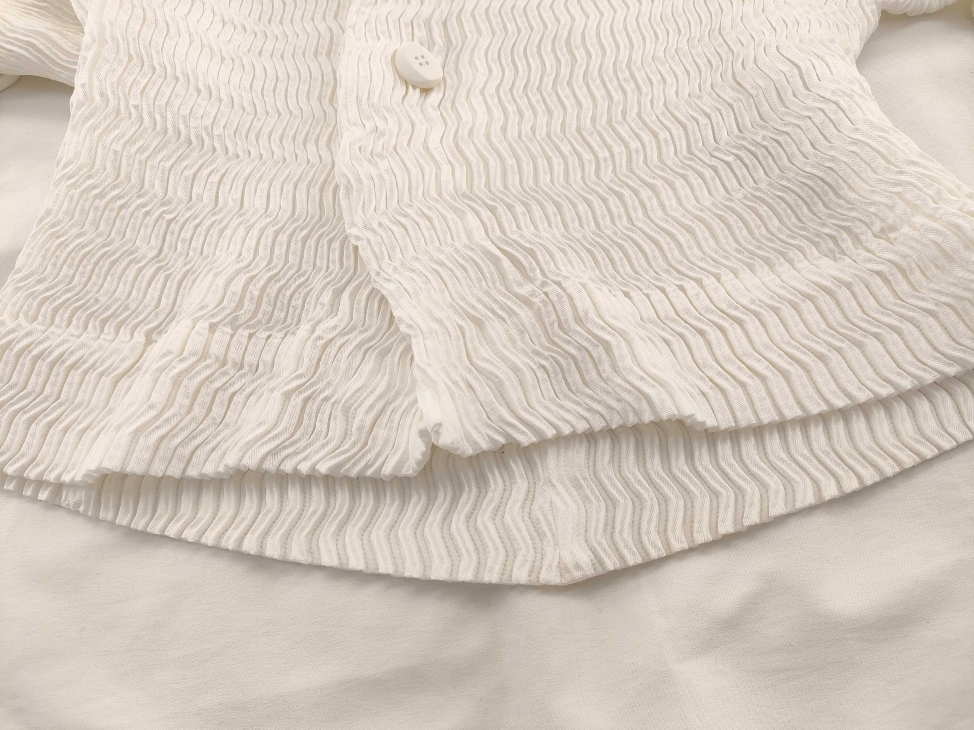 ISSEY MIYAKE Pleated Cardigan White Cardigan