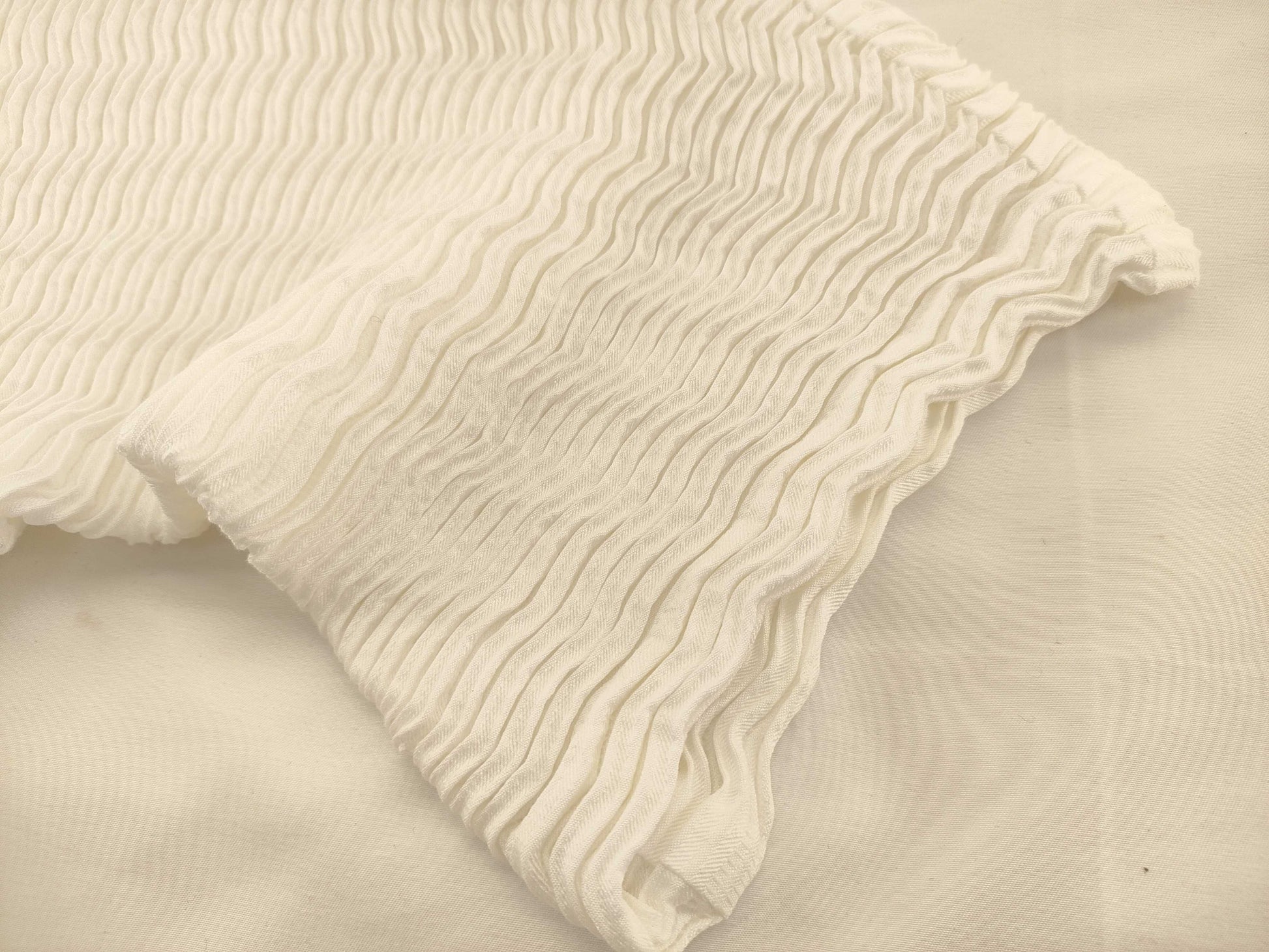 ISSEY MIYAKE Pleated Cardigan White Cardigan