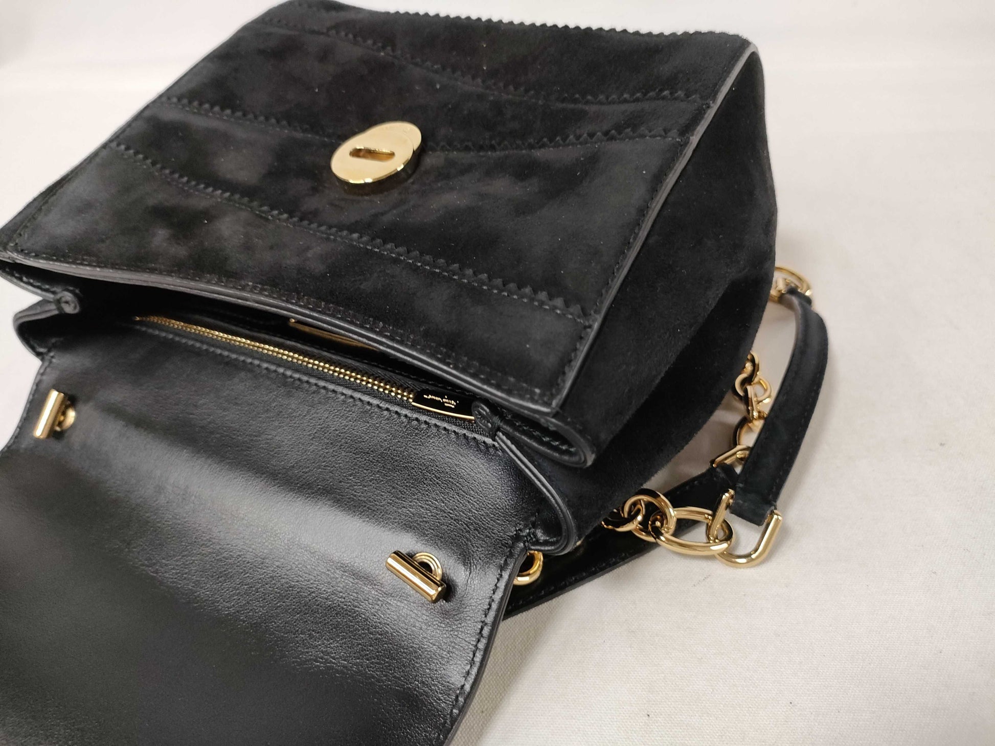 Salvatore Ferragamo Vara Chain Shoulder Bag