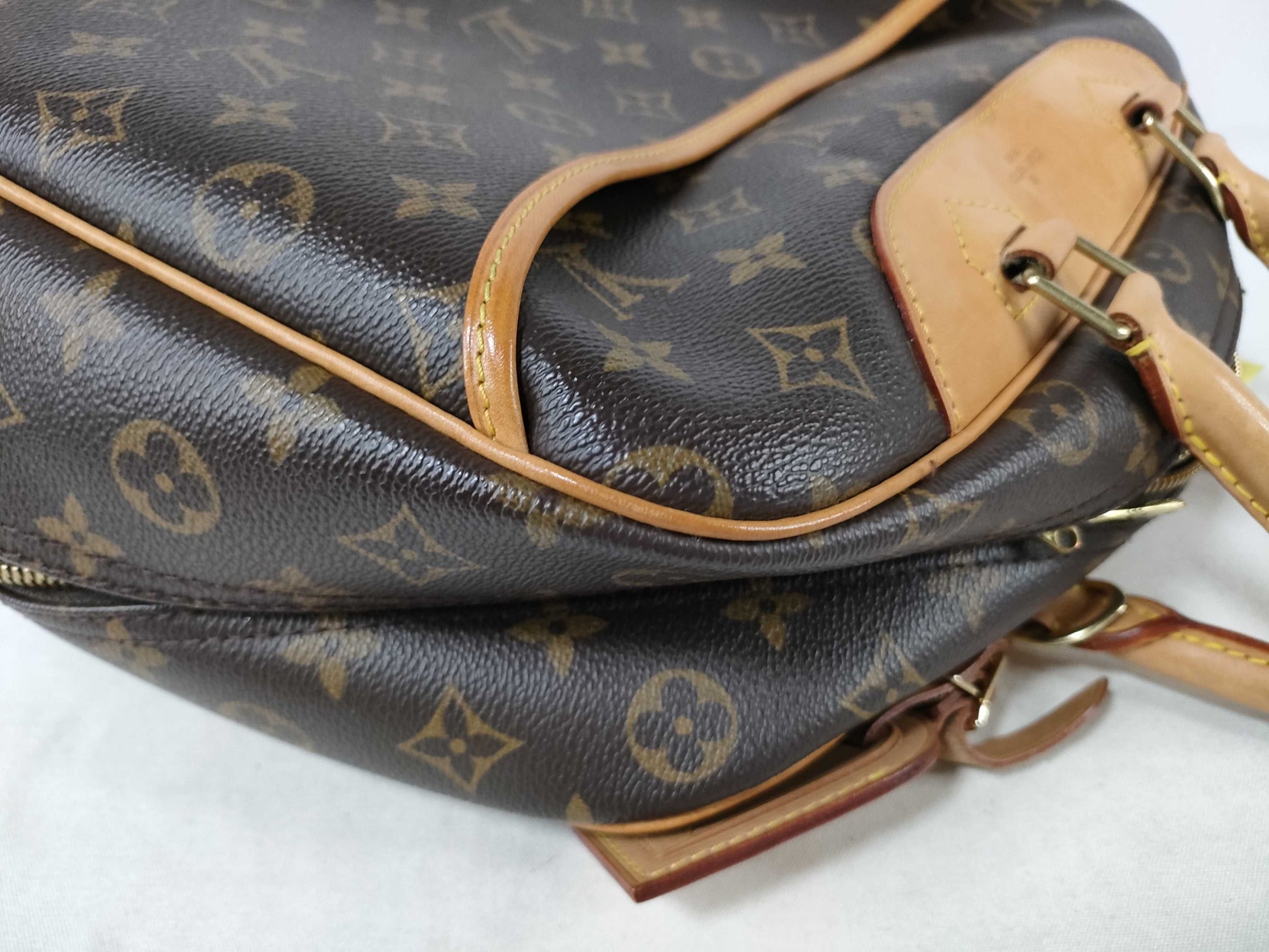 LOUIS VUITTON Monogram M47270 Deauville Handbag