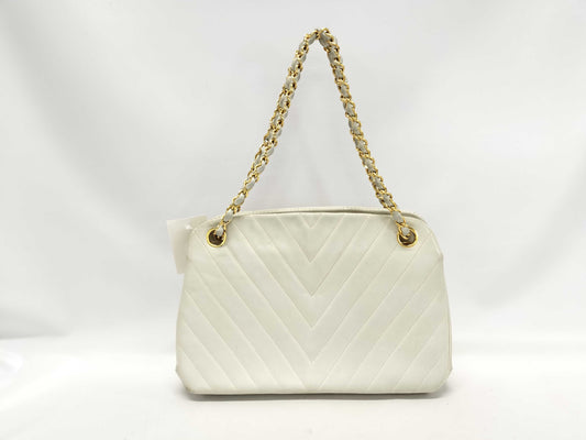 CHANEL Lambskin Chain Shoulder Bag