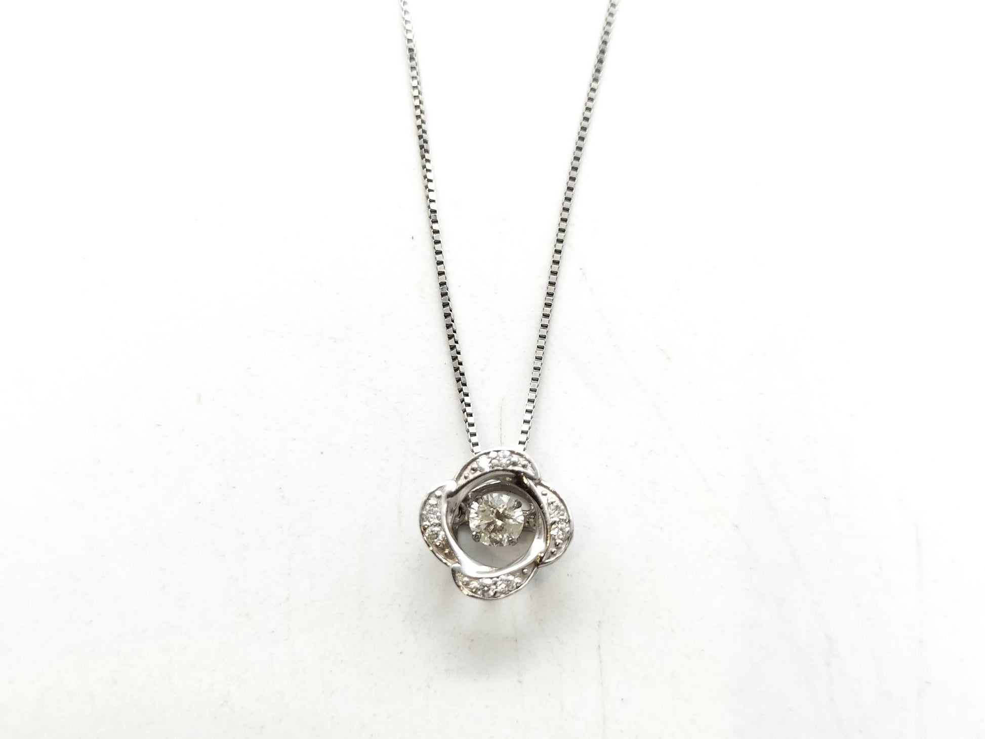 D0.16ct Pt900/850 2.3g Necklace 
