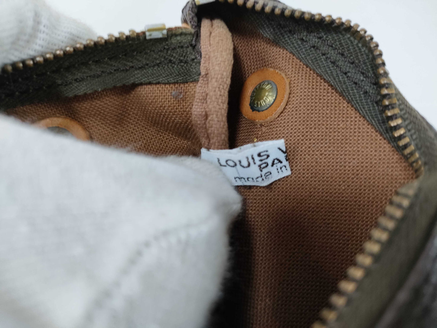 LOUIS VUITTON Monogram Mini Speedy Shoulder Bag