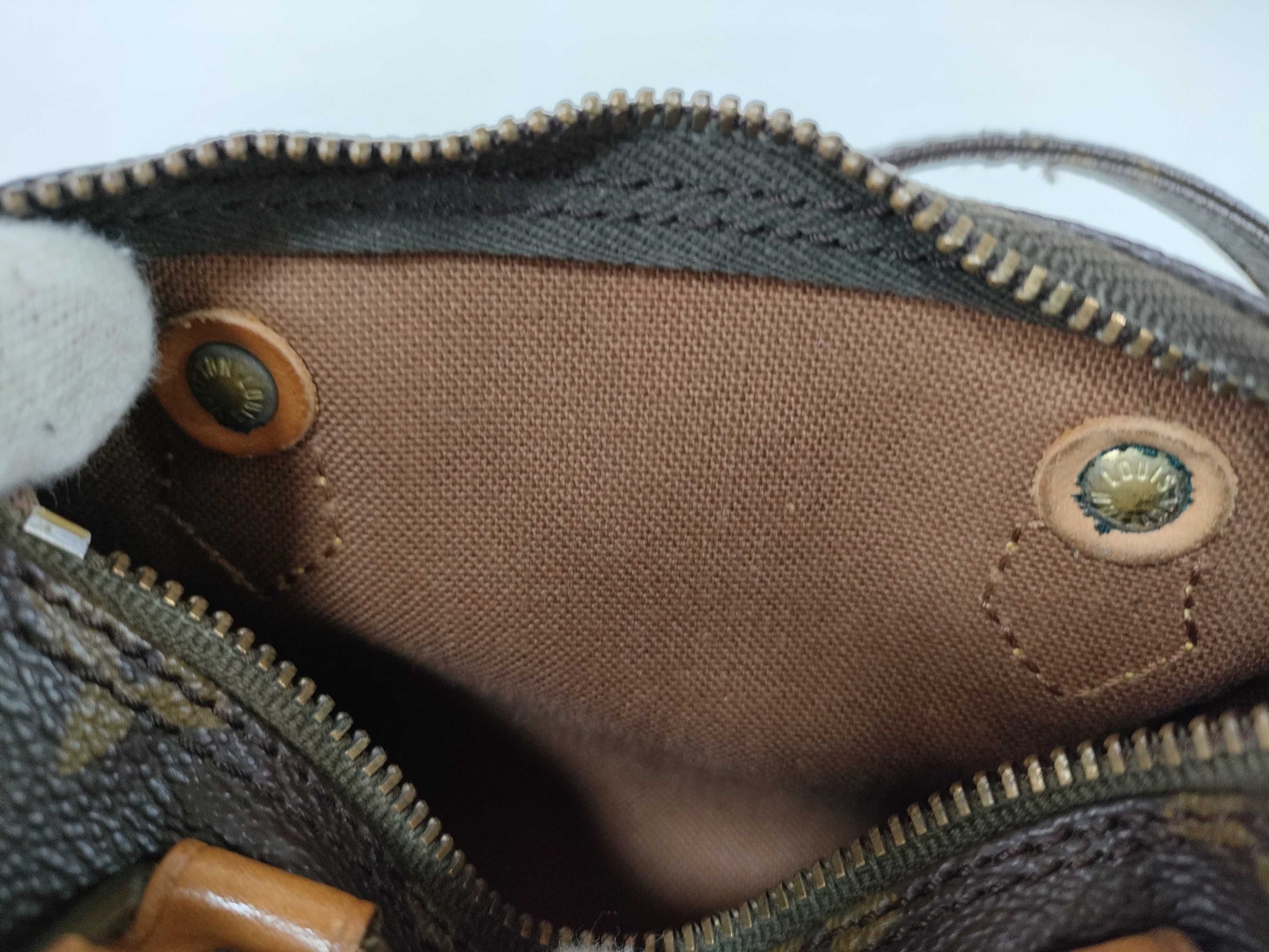 LOUIS VUITTON Monogram Mini Speedy Shoulder Bag