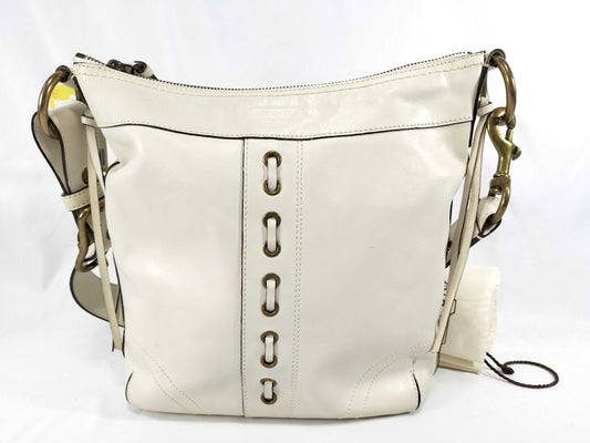 COACH 10399 Shoulder Bag White Shoulder Bag